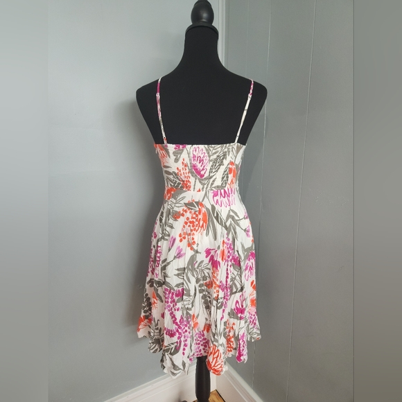 Old Navy Size Medium Multicolored‎ Floral Dress - Picture 7 of 7